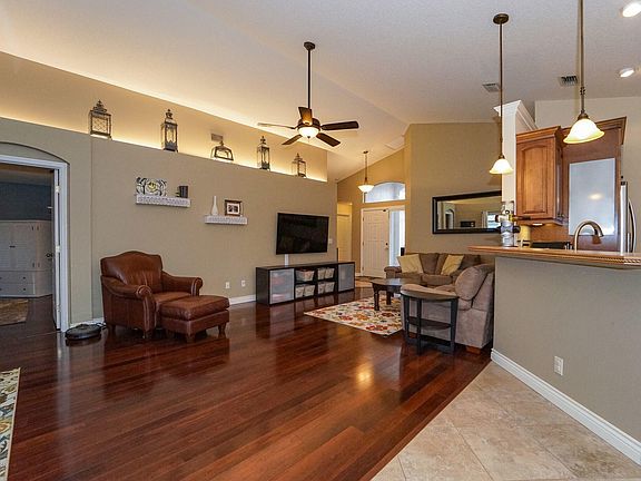 5th image of 1252 Creek Side Cir