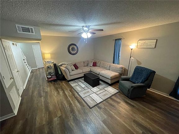 2nd image of 337 Woodland Dr