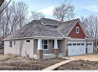 12718 Joppa Ave, Savage, MN 55378