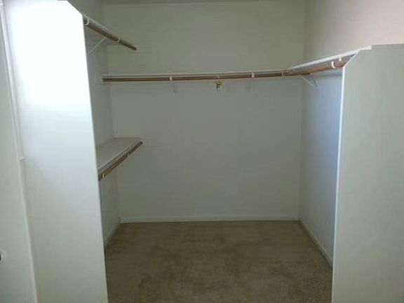 2nd image of 2788 Holland Pl