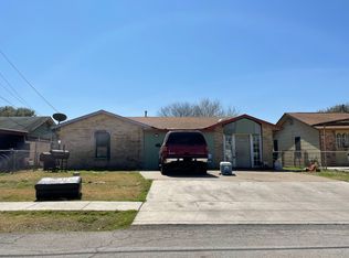 1006 W Mally Blvd, San Antonio, TX 78221