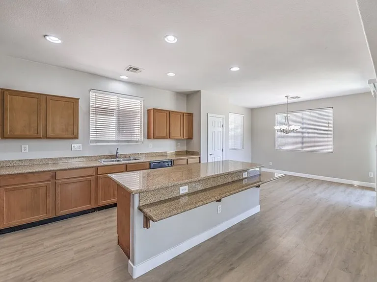 146 Augusta Course Ave — Photo 9