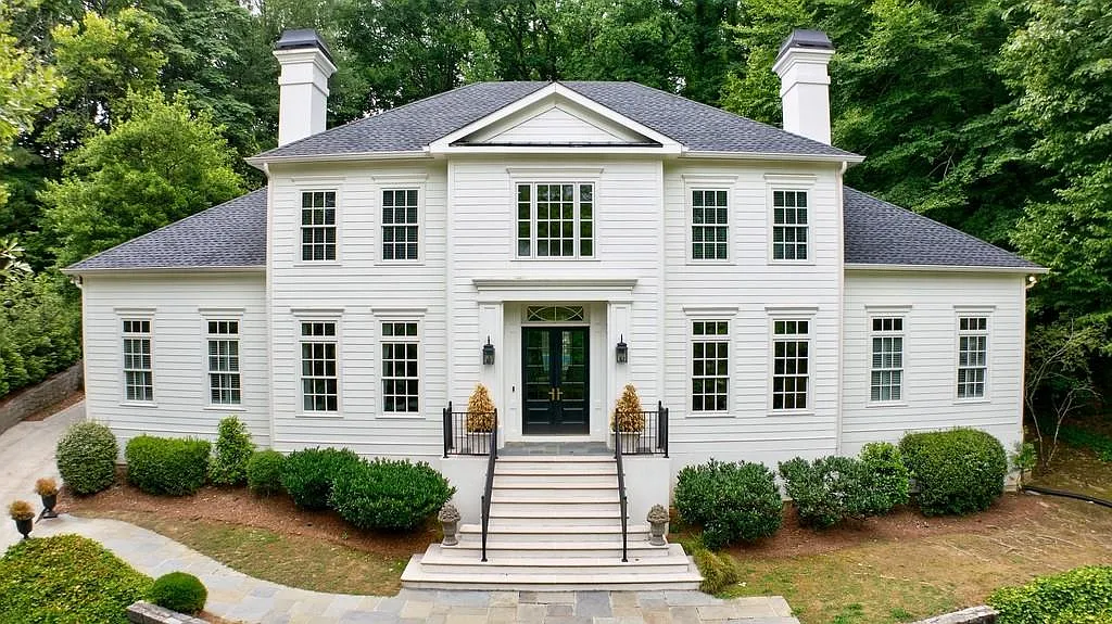 5 bed, 5.5 bath, 5240 sqft, $17,000 — Photo 1