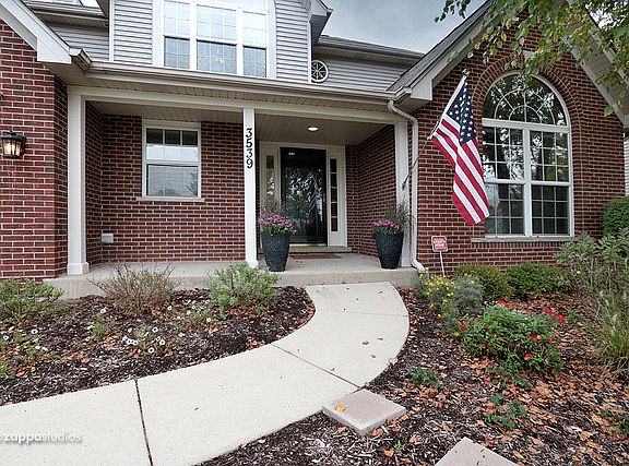 2nd image of 3539 Fairmont Ave