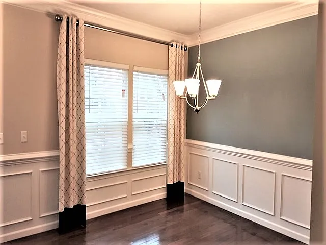 4977 Glen Springs Dr — Photo 3