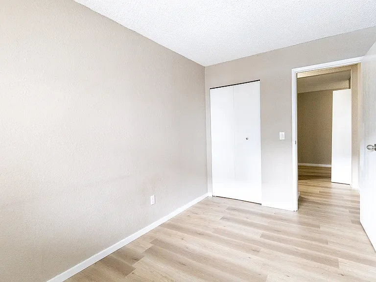 707 57th Ave SW — Photo 14