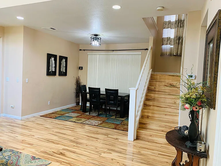 518 Avington Ter — Photo 3