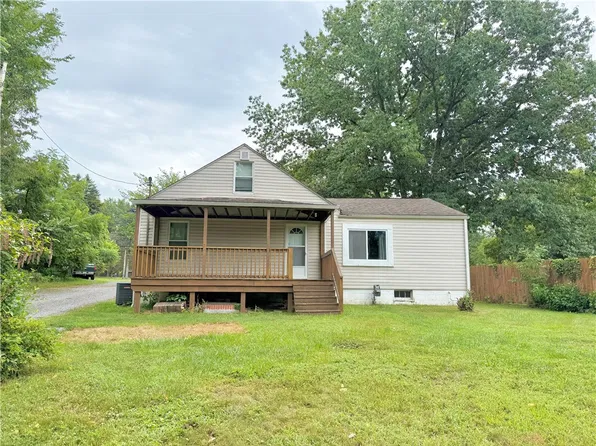 2001 Tony St, New Castle, PA 16101