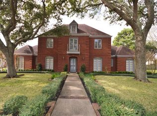 4302 Shaun Dr, Pasadena, TX 77504