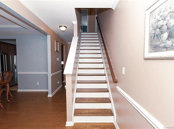 4th image of 117 Barley Ct