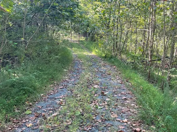 Stony Point Pass, Keswick, VA 22947