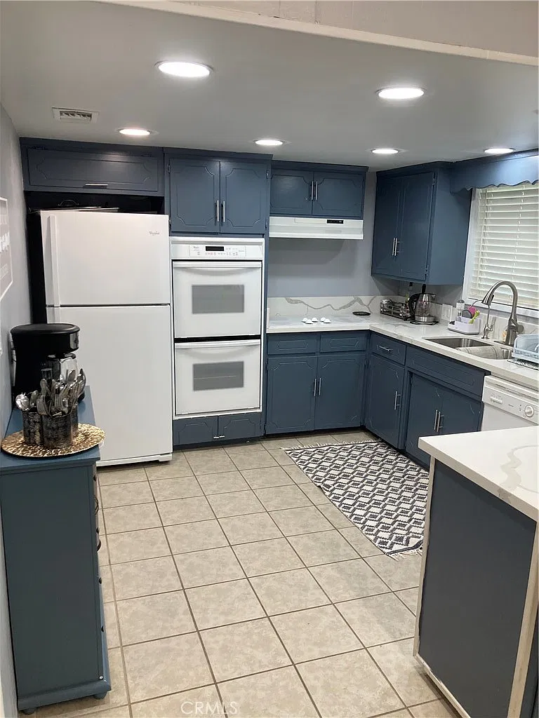 3 bed, 1920 sqft, $2,700 — Photo 4