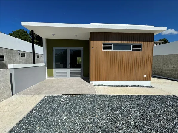 2 Calle Benjamin Gomez, Rincon, PR 00677