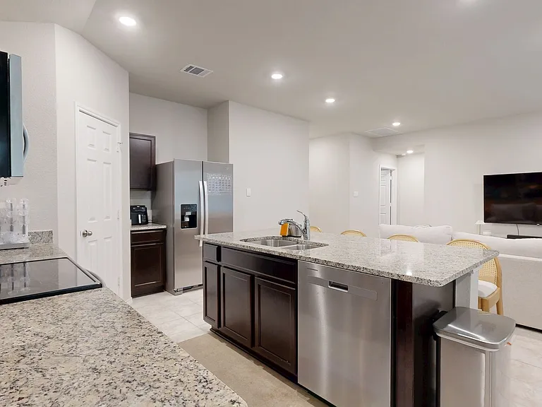 1212 Rolling Thunder Dr — Photo 22