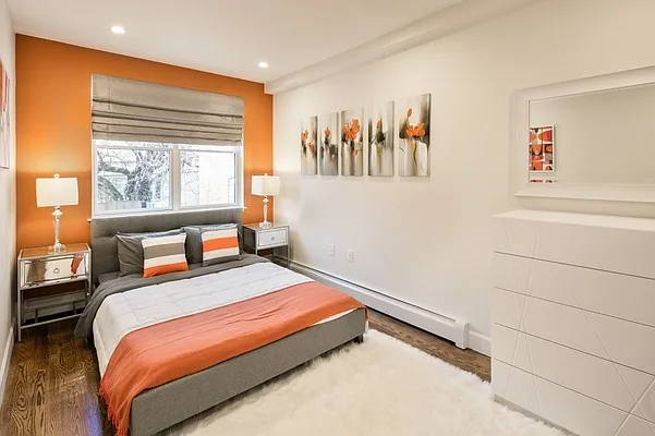 Rented by MNS | media 6