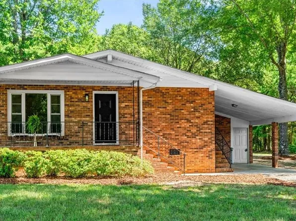471 Huffines Mill Rd, Reidsville, NC 27320