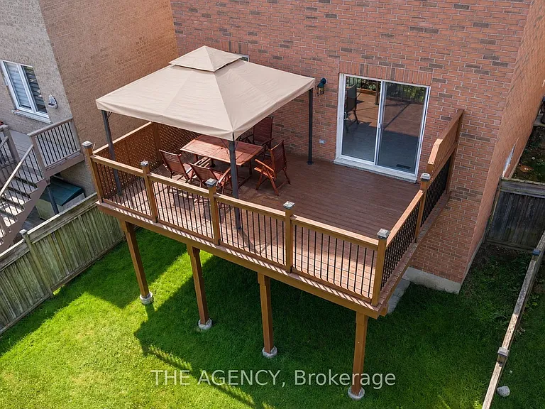 45 Silvervalley Dr #UPPER — Photo 37