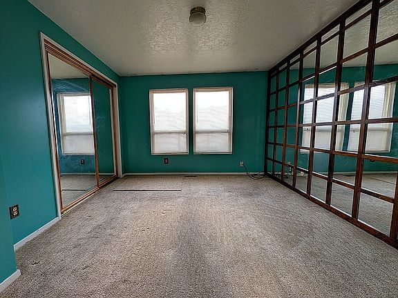 4th image of 644 Lamplighter Way
