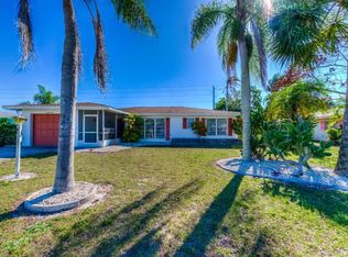 21 Annapolis Ln, Rotonda West, FL 33947