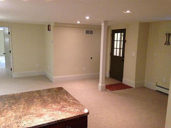 4th image of 1319 W Huron St Unit B