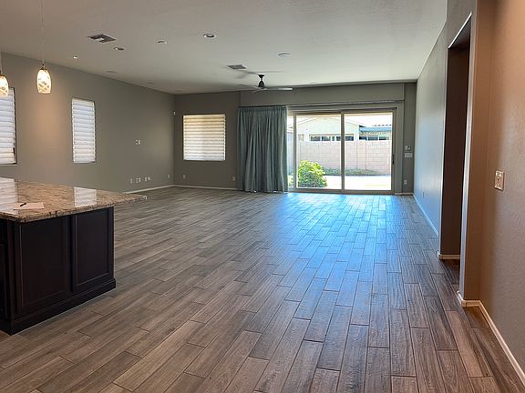 4th image of 22967 E Via Del Oro