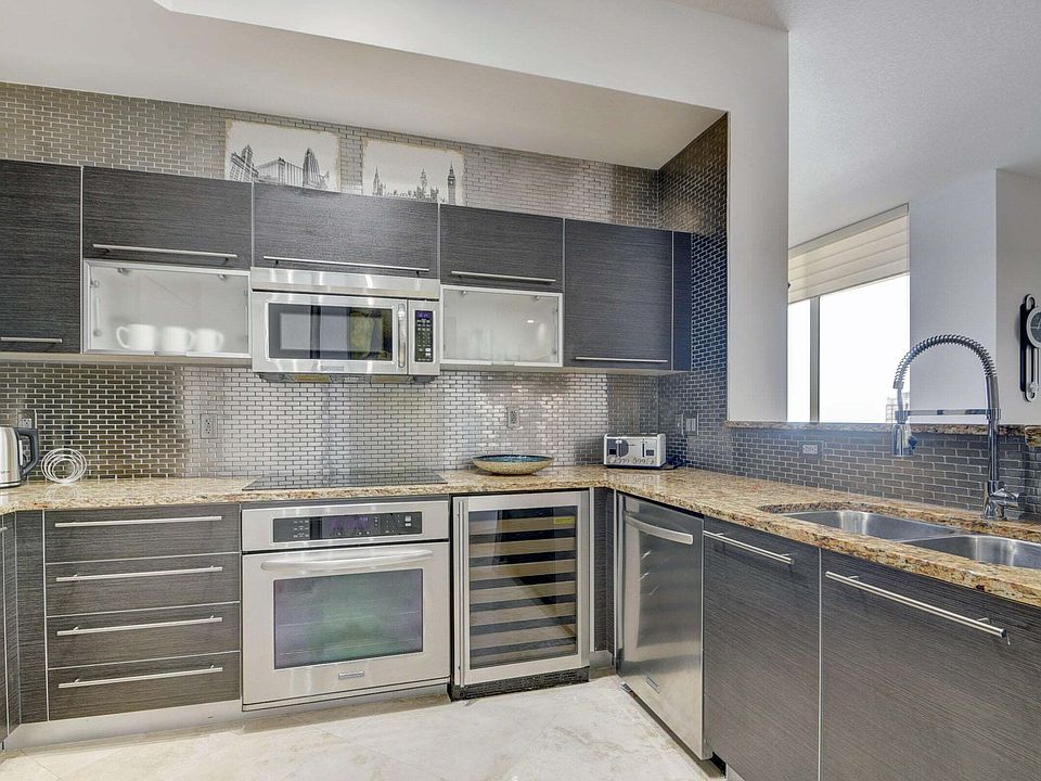 1st image of 550 Okeechobee Blvd #Lph-10