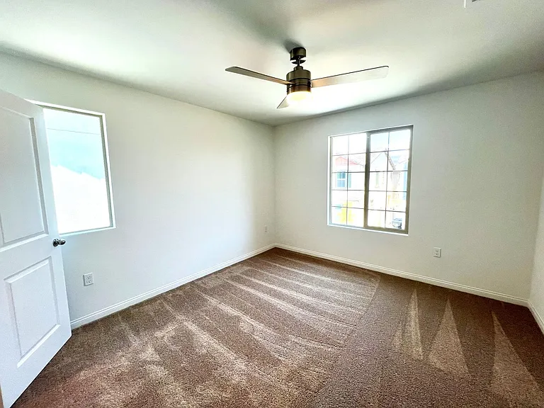 4208 E Flutter Prado — Photo 12