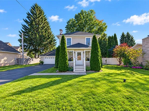 8846 Seneca Ave, Cicero, NY 13039