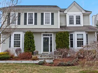 18 Milestone Rd, Port Chester, NY 10573