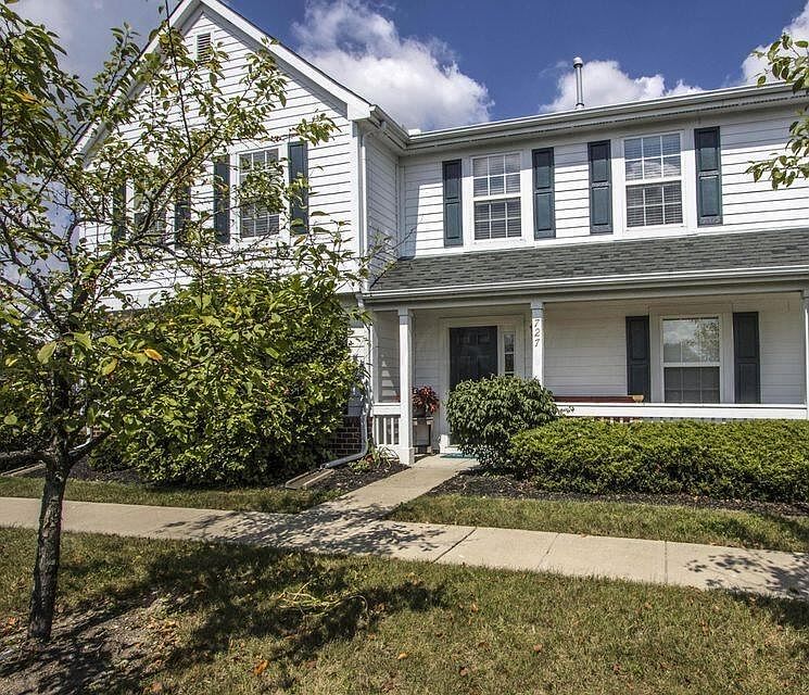1st image of 727 Pondview Dr #37