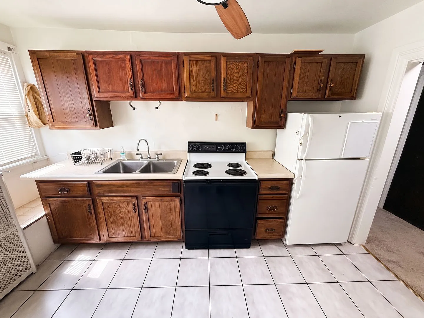 609 S Braddock Ave — Photo 2