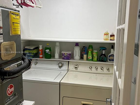 5th image of 225 SE Park St APT 2