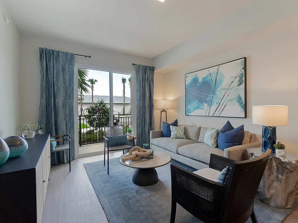 Modern Layouts, Natural Light