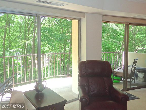 2nd image of 9039 Sligo Creek Pkwy APT 212