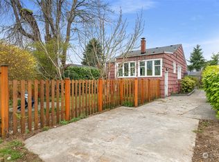 4231 S Bateman St, Seattle, WA 98118