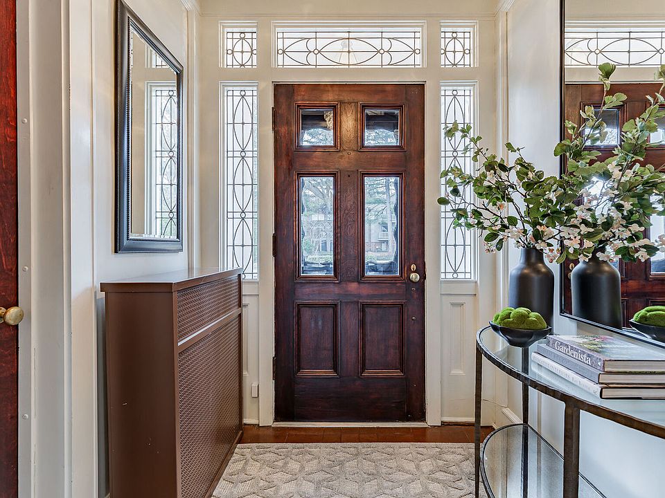 909 W University Ave, Champaign, IL 61821 Zillow