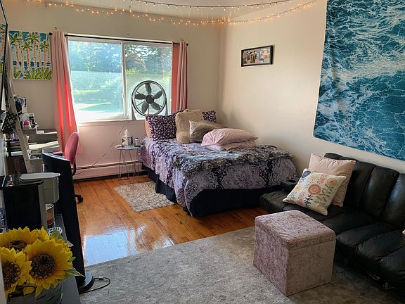 2nd image of 126 Orchard St #9/10