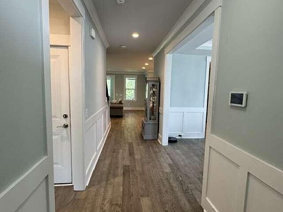 3rd image of 2805 Merriams Dr