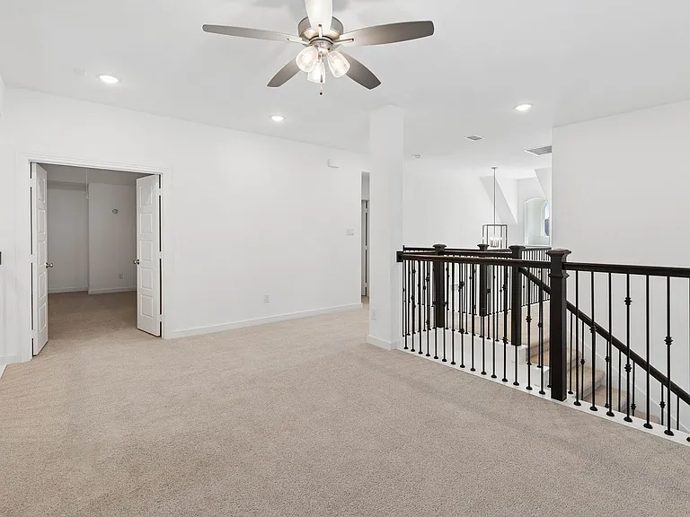 1905 Rhea Ct — Photo 22