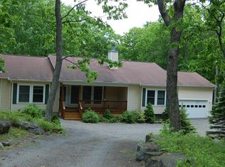103 Pinto Ln, Hawley, PA