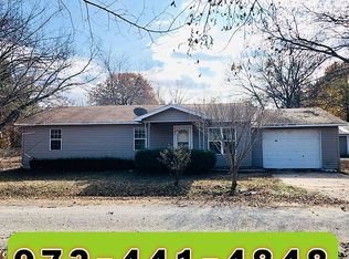 370 Arapaho Dr, Gordonville, TX 76245