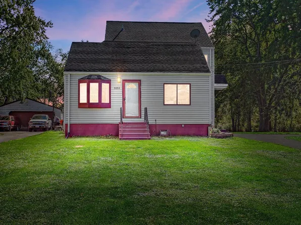 3251 East Ryan ROAD, Oak Creek, WI 53154