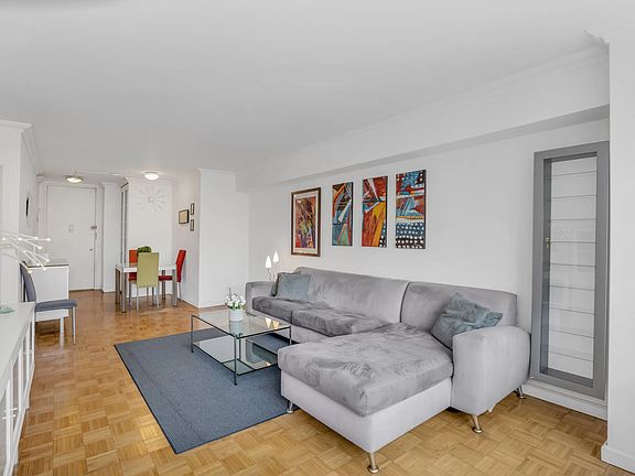 2nd image of 404 E 79th St APT 6F