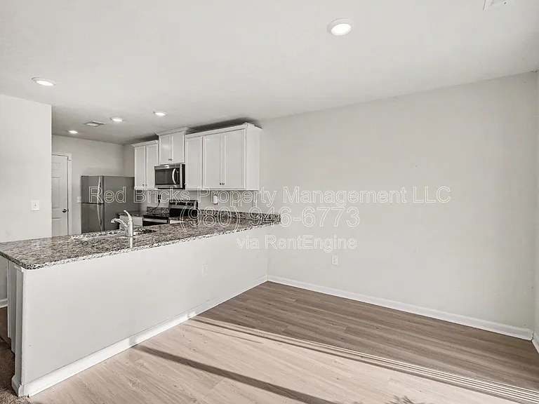 7112 Galway City St — Photo 12