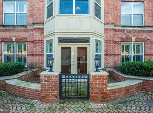 320 S West St APT 105, Alexandria, VA 22314