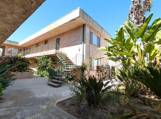 699 Meyer Ln, Redondo Beach, CA 90278