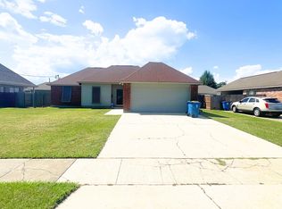309 N 14th St, Port Allen, LA 70767