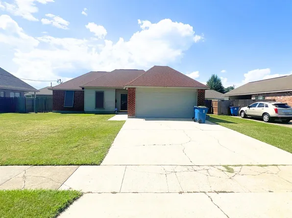 309 N 14th St, Port Allen, LA 70767