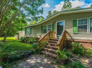 253 Winter Dr, Cottageville, SC 29435