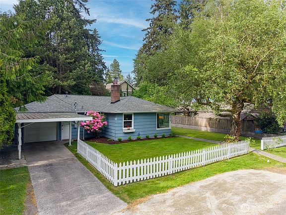 2nd image of 3418 NE 156th Street
